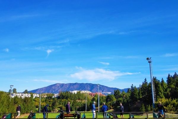 ACADEMIA-2-p83ecx31n54l9kpmvwrnwn4y1tc70zwoqg7f0womfo